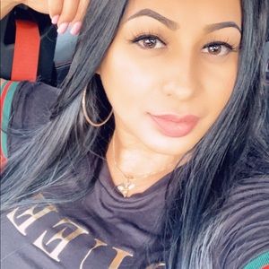 Meet your Posher, Bianca